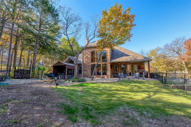 588 Lakepoint Loop, House other with 3 bedrooms, 3 bathrooms and null parking in Pottsboro TX | Image 38