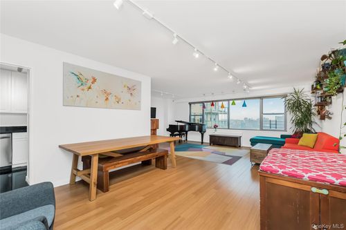 apt-15g-2500 Johnson Ave, Bronx, NY, 10463-4943 | Card Image