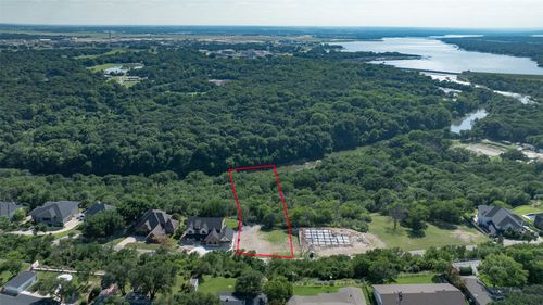 1808 Inspiration Ln, River Oaks, TX, 76114-1878 | Card Image