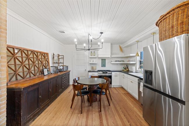 1731 Spur 458, House other with 6 bedrooms, 4 bathrooms and null parking in Carmine TX | Image 9