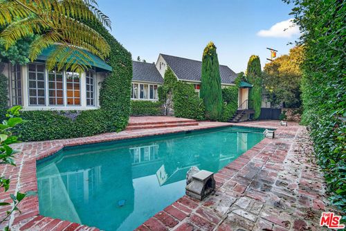 602 Foothill Rd, Beverly Hills, CA, 90210-3404 | Card Image