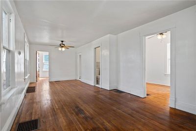 323 Lawndale Avenue, House other with 2 bedrooms, 1 bathrooms and null parking in Kansas City MO | Image 3