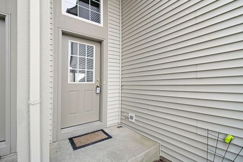 409 Metropolitan Street, Aurora, IL, 60502 | Card Image