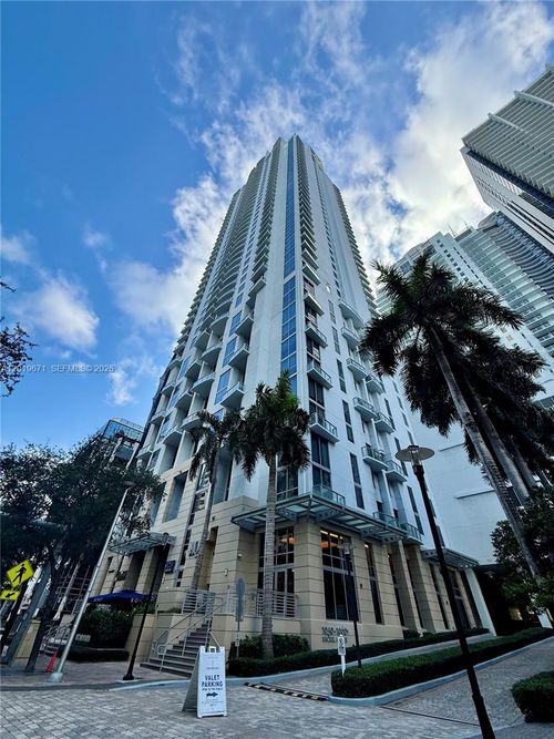 2409-1060 Brickell Ave, Miami, FL, 33131-3922 | Card Image