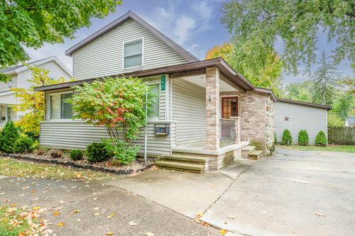 305 S Main St, Berrien Springs, MI, 49103-1222 | Card Image