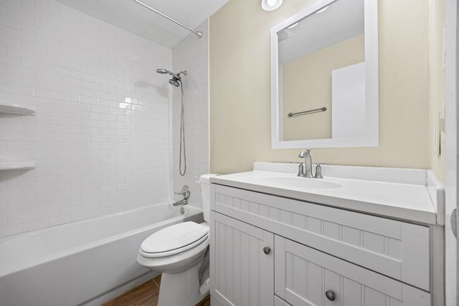 9215 Hunters Trce E, House other with 4 bedrooms, 2 bathrooms and null parking in Austin TX | Image 18