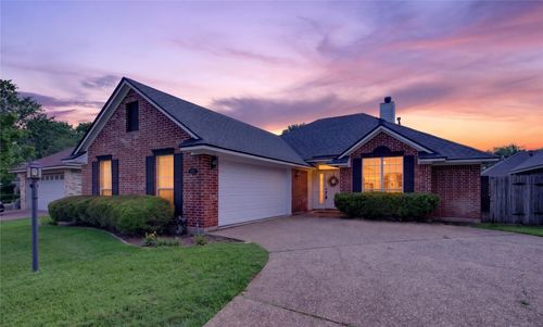 9073 Campfire Dr, Shreveport, LA, 71115-3642 | Card Image
