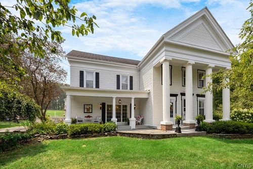 7942 Salt Springs Rd, Manlius, NY, 13104 | Card Image