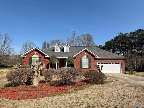 2915 Whiteoak Dr, Southside, AL, 35907-7091 | Card Image