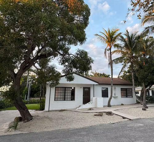 1875 Ridge Rd, North Palm Beach, FL, 33408-2853 | Card Image