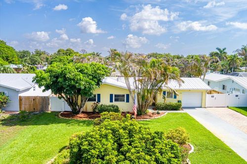 1153 Se 14th St, Stuart, FL, 34996-4121 | Card Image