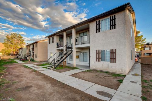 apt-a-5270 Carriellen Ln, Las Vegas, NV, 89110-3679 | Card Image