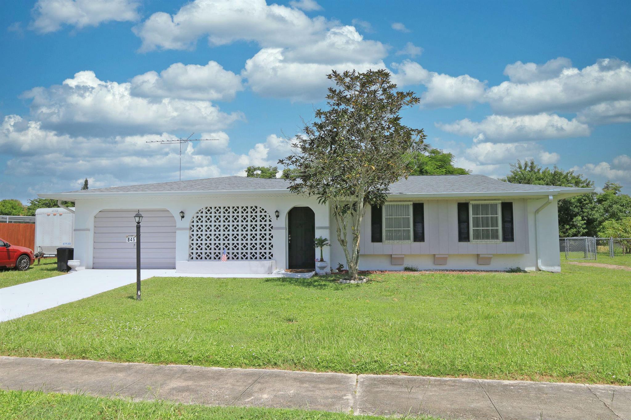 Festivo Ct, Port Saint Lucie, FL 34983