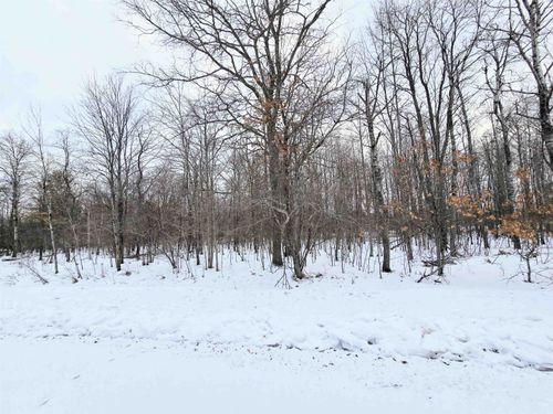 6 Fairway Ct, Grayling, MI, 49738 | Card Image