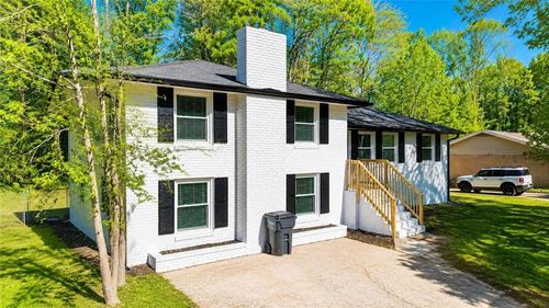 4675 Lincoln Way Sw, Lilburn, GA, 30047-4441 | Card Image