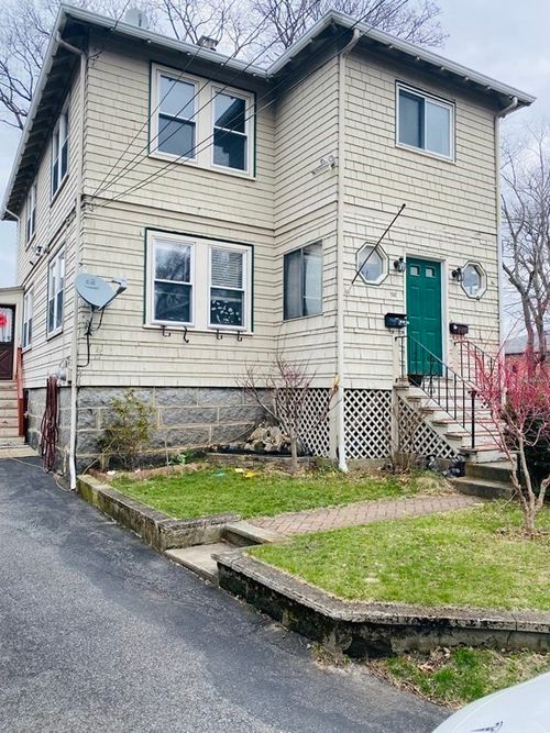 1-140 Centre St, Quincy, MA, 02169-6320 | Card Image