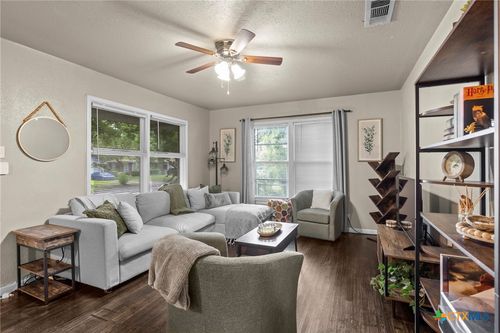 1825 S 39th St, Temple, TX, 76504-6646 | Card Image