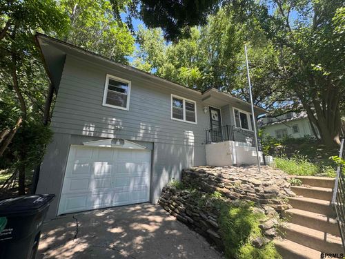 1424 O St, Omaha, NE, 68107-3057 | Card Image
