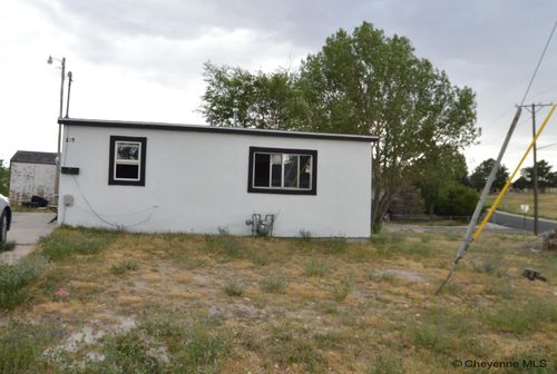 819 W 9th St, Cheyenne, WY, 82007-1128 | Card Image