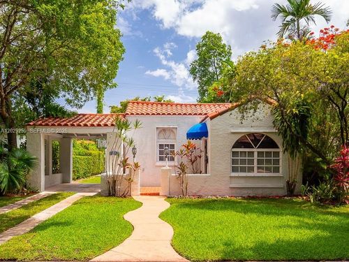 732 Majorca Ave, Coral Gables, FL, 33134-3755 | Card Image