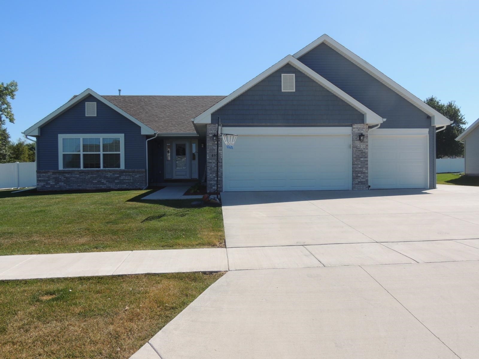Paulson St, Clinton, WI 53525