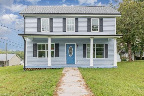 332 E Naomi St, Randleman, NC, 27317-1846 | Card Image