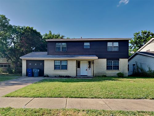 647 Rutgers Dr, Lancaster, TX, 75134-2509 | Card Image