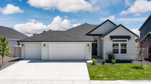 2252 N Carly Ave, Star, ID, 83669-6450 | Card Image