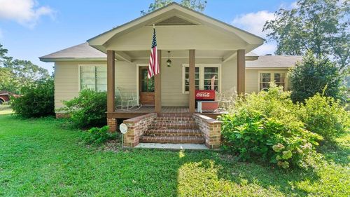 693 Joe Perrett Rd, Laurel, MS, 39443-8717 | Card Image