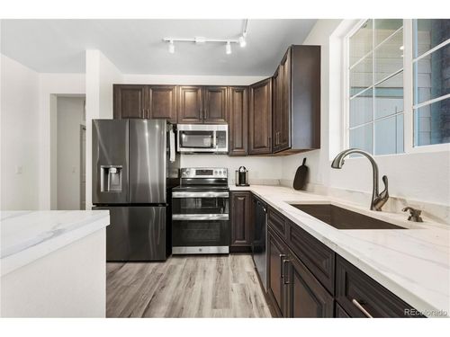 2-104-18633 Stroh Rd, Parker, CO, 80134-7024 | Card Image
