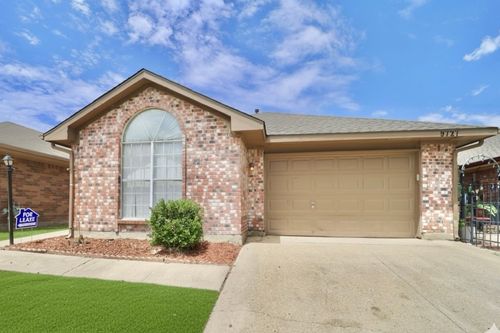 9727 Pinehurst Ln, Dallas, TX, 75227-1941 | Card Image