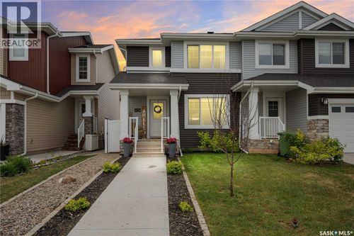 4729 Keller Ave E, Regina, SK, S4V3R6 | Card Image