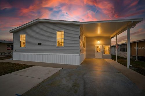 34543 Petunia Pl, ZEPHYRHILLS, FL, 33541-2470 | Card Image