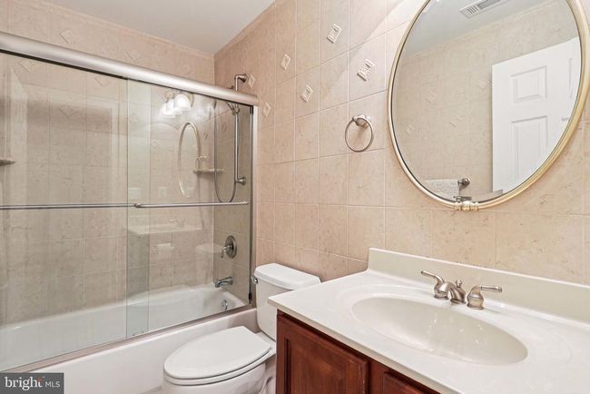 20369 Stillhouse Branch Pl, House other with 5 bedrooms, 5 bathrooms and null parking in STERLING VA | Image 52