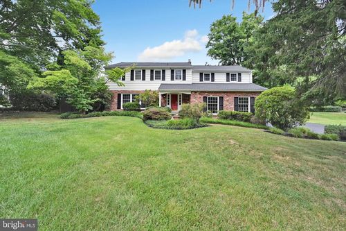 1625 E Strasburg Rd, West Chester, PA, 19380-6417 | Card Image