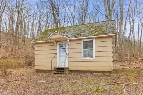 65 Hortontown Rd, Carmel, NY, 10512-3422 | Card Image