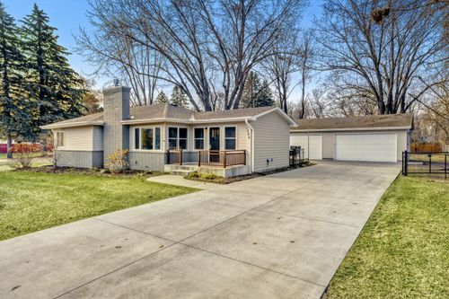 1566 Highway 96 E, White Bear Tp, MN, 55110-3656 | Card Image