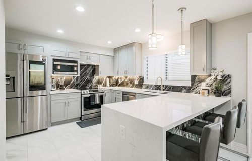 194-11643 Village Place Dr, Houston, TX, 77077-6757 | Card Image