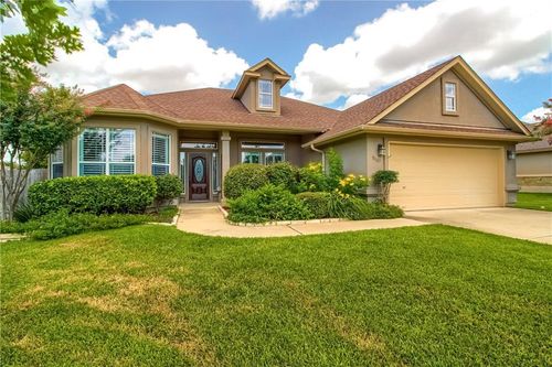 30617 Chi Chi Dr, Georgetown, TX, 78628-1248 | Card Image