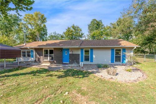 202 Salem Avenue, Knob Noster, MO, 65336 | Card Image