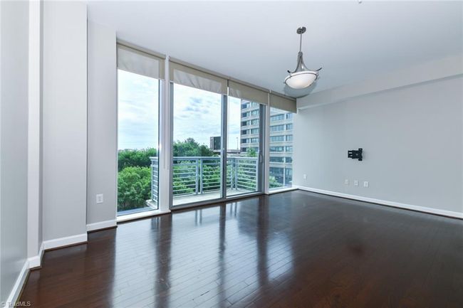 STE-310 - 201 N Elm St, House other with 1 bedrooms, 1 bathrooms and null parking in Greensboro NC | Image 14