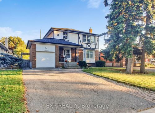 22 Chestnut Ave, Brampton, ON, L6X2A5 | Card Image
