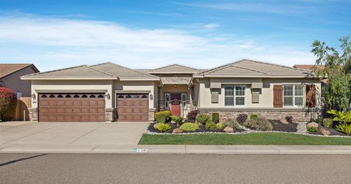 924 Cottrell Way, Galt, CA, 95632 | Card Image