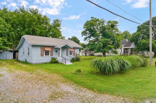 1214 S Market St, Mount Vernon, MO, 65712-2016 | Card Image
