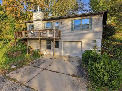 8 E Deerfield Street, Deerfield, WI, 53531 | Card Image