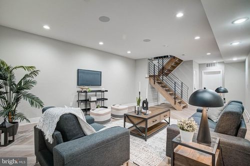 unit-22-2616 S 18th St, PHILADELPHIA, PA, 19145-3736 | Card Image