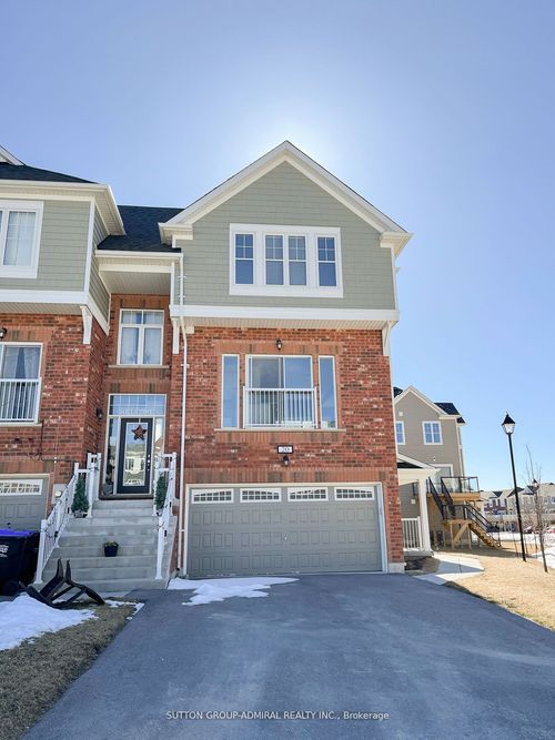 20 Surf Dr, Wasaga Beach, ON, L9Z0J4 | Card Image