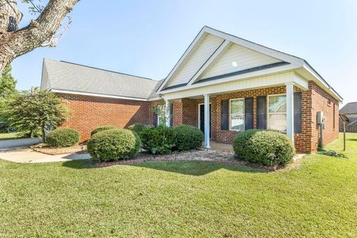 527 Manchester Ln, Byron, GA, 31008-3866 | Card Image