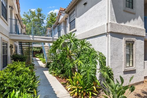 unit-218-10337 Azuaga St, San Diego, CA, 92129-4097 | Card Image