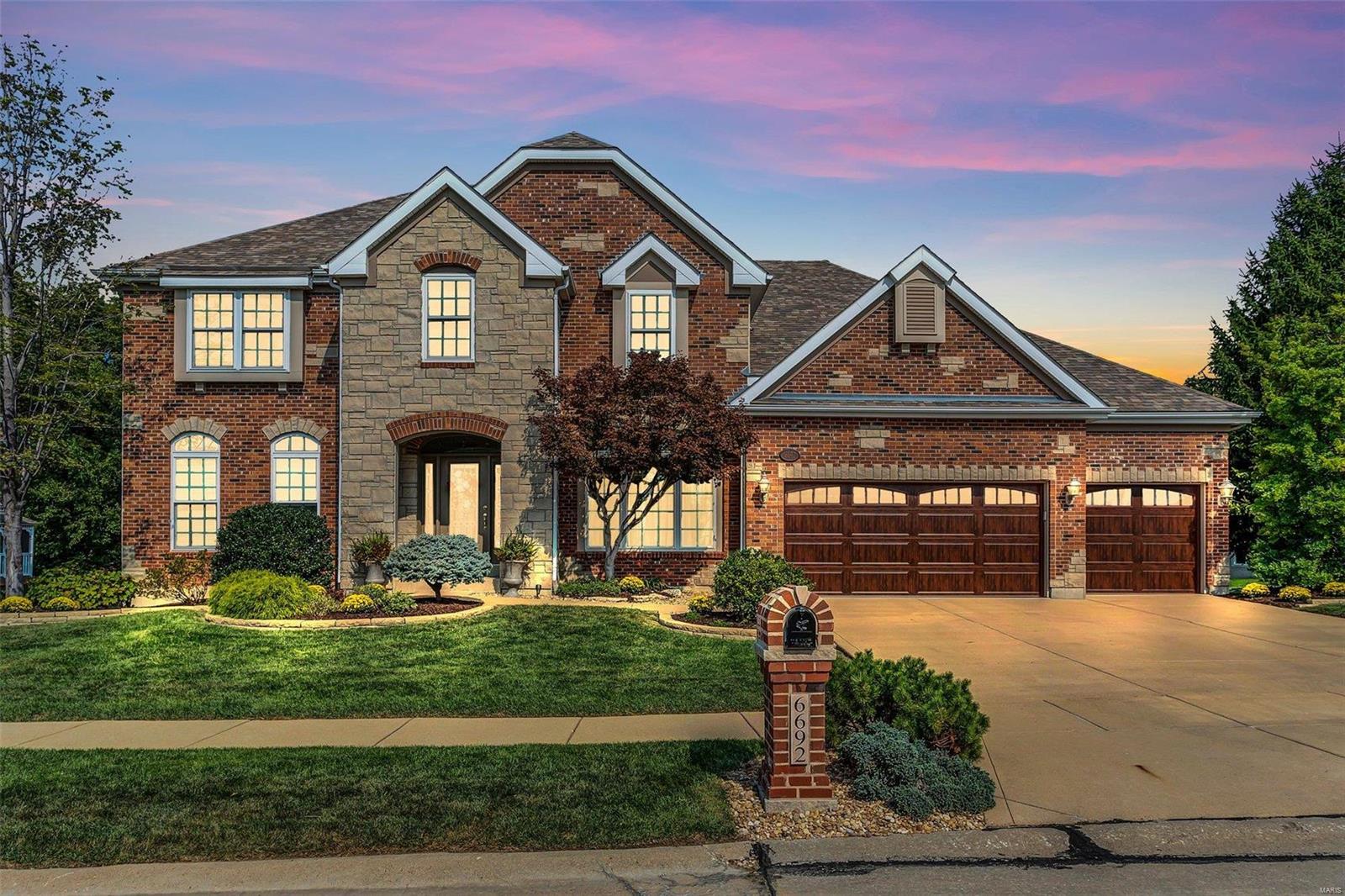 Winding Creek Way, Saint Louis, MO 63129